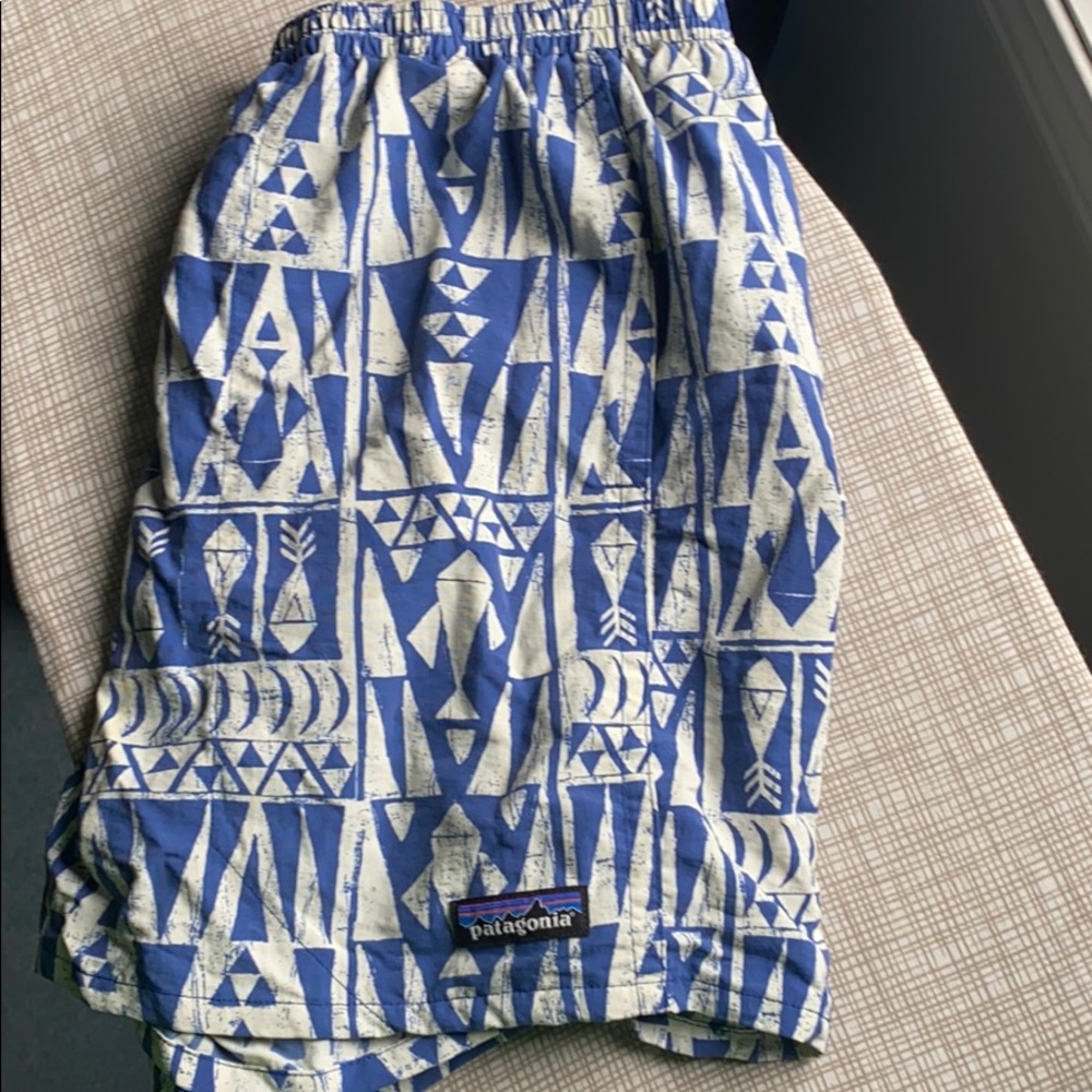 Patagonia Baggies Tribal Aztec Geo Swim Trunks 5”